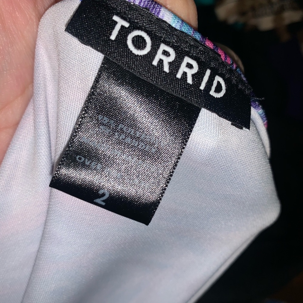 Torrid Plus Dress - Picture 5 of 8